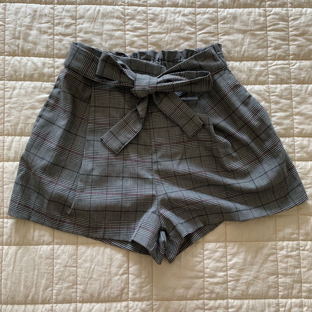 plaid tie front short